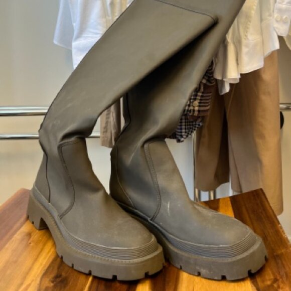 Zara Rain Boots - Picture 1 of 4